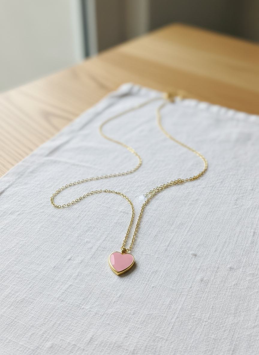 Pembe Kalp Kolye
